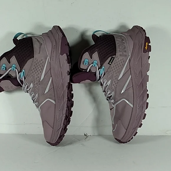 New' Woman Hoka Anacapa Elderberry Grape Size 9B Walking Boots. - Picture 6 of 7